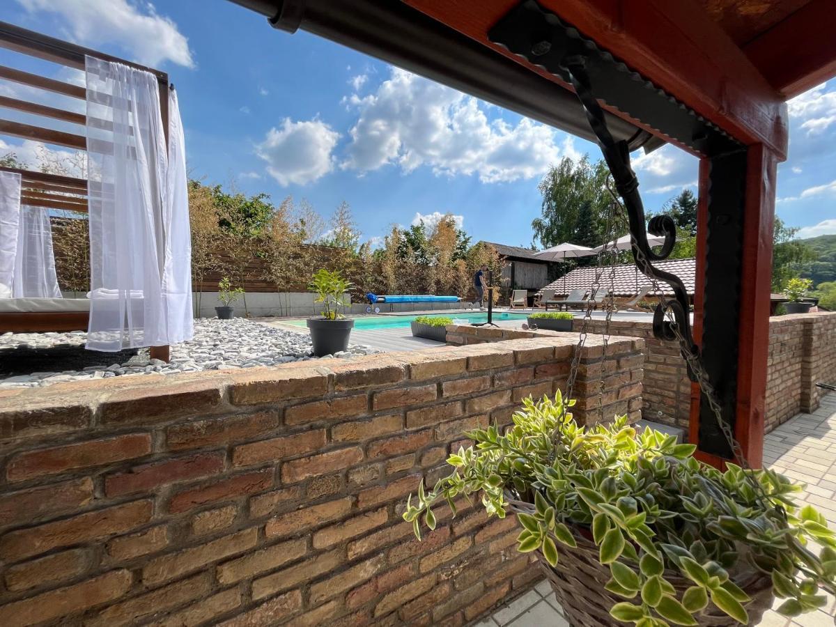 Apartamento Gardenlux Vrdnik Exterior foto