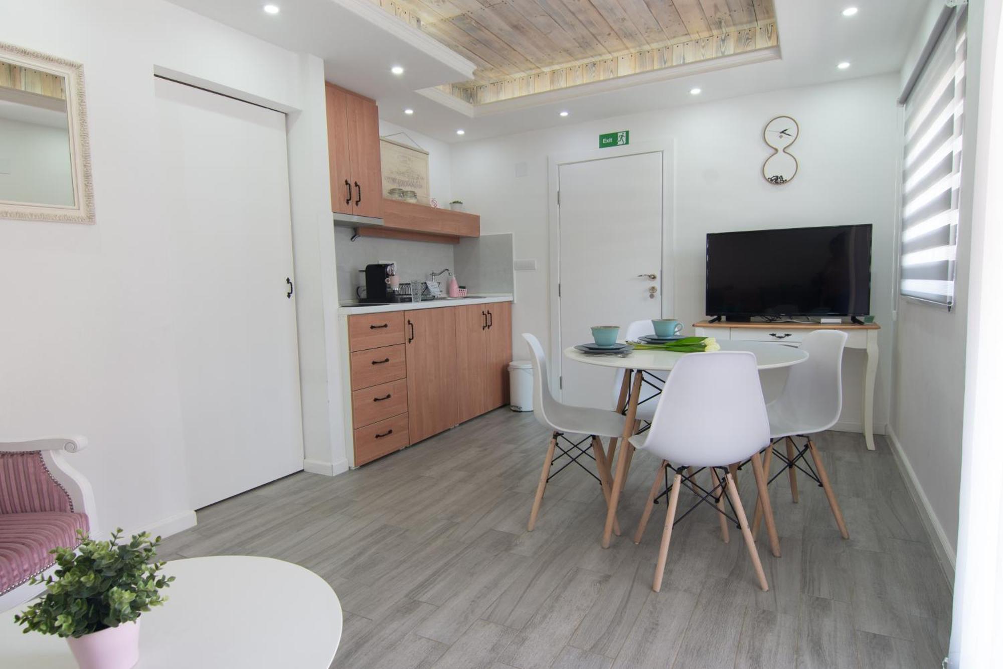 Apartamento Gardenlux Vrdnik Exterior foto
