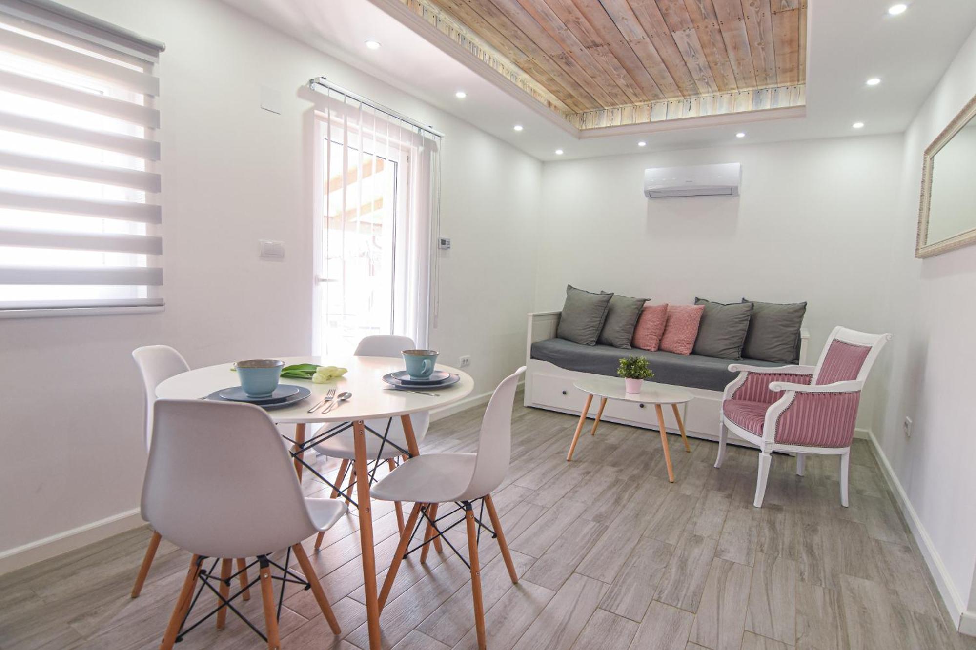 Apartamento Gardenlux Vrdnik Exterior foto